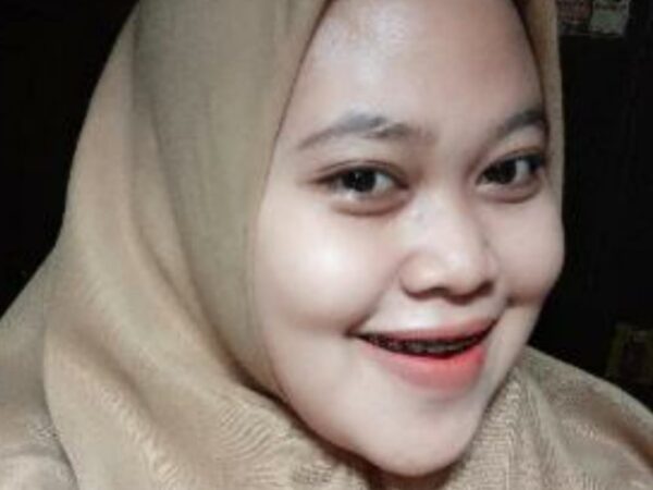 Muji Rahayu (Anggota)