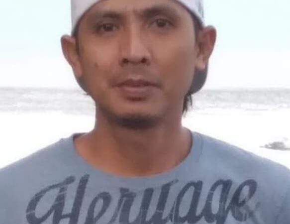 Aris Mustakim (Anggota)